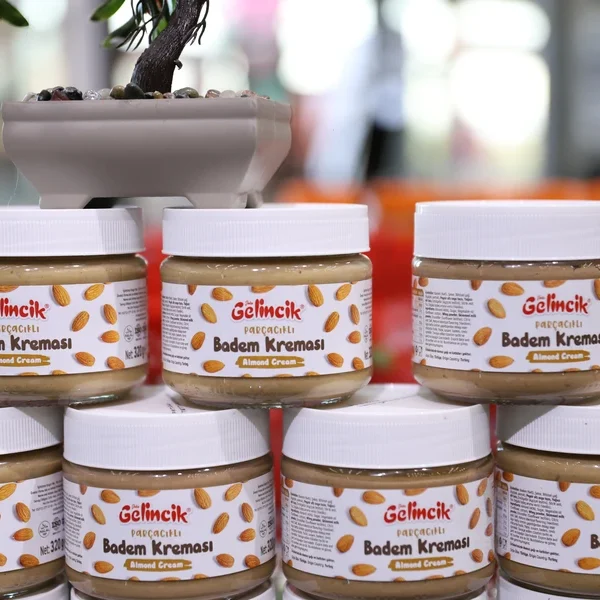 Badem Kreması